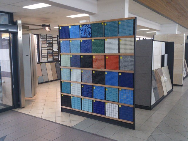 Metric Tile Clearance Center