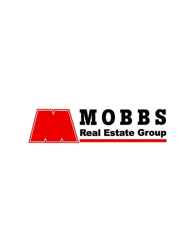 Jessica Holmes, Realtor with Mobbs Real Estate Group