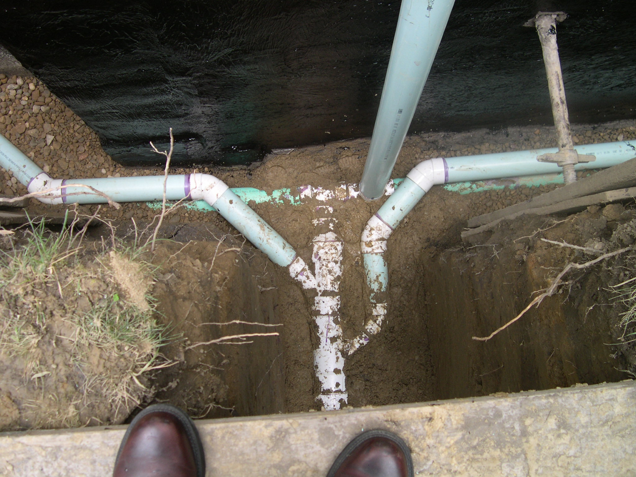 Wet Basement Repair Man
