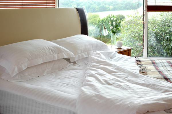 The Natural Linen Cupboard