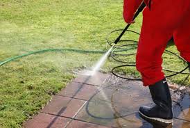 Ollie's pressure cleaning / property maintenance