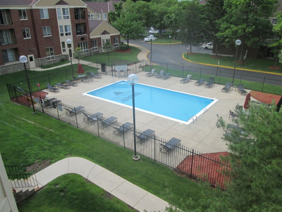 The Pointe at St. Joseph Apartments