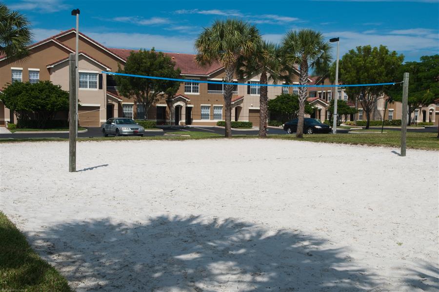 The Estates at Wellington Green Apartments