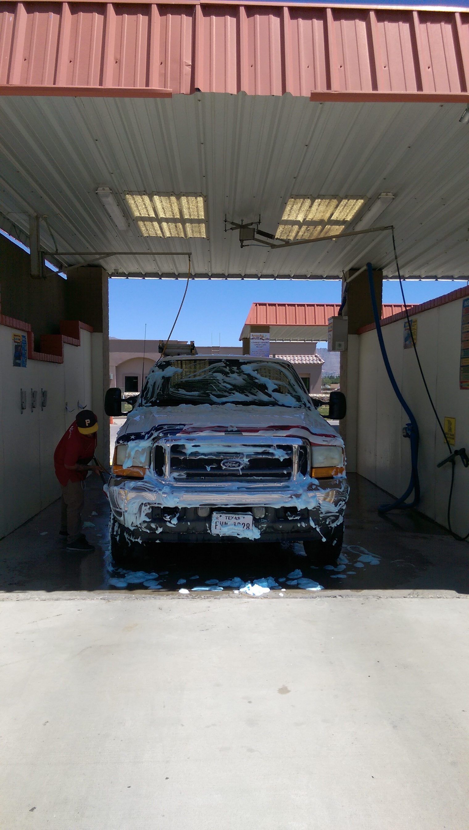 Country Club Car Wash