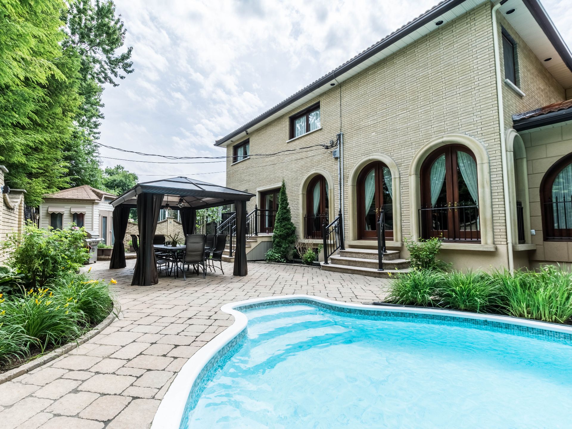 Keller Williams Dynamik Real Estate Agency