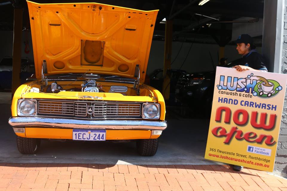 Lush Carwash & Café