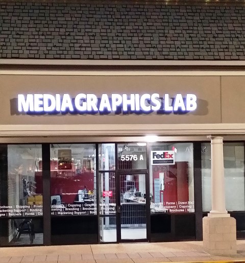 MEDIA GRAPHICS LAB