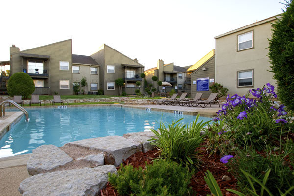 Stonegate Apartments