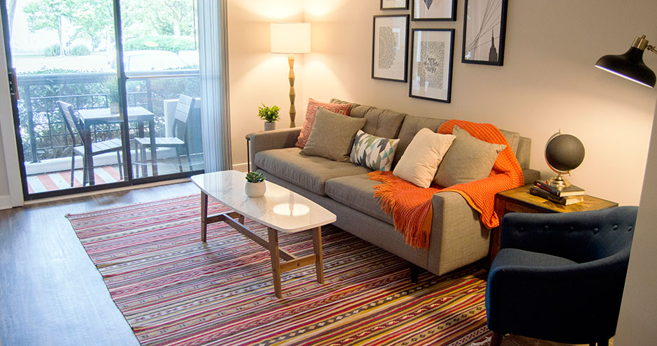 Seasons 704 Apartments