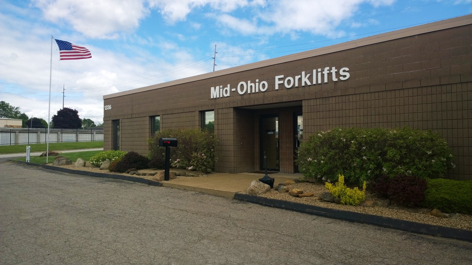 Mid-Ohio Forklifts, Inc.