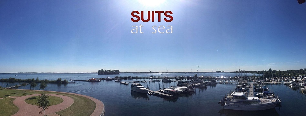 Suits at Sea | Trouwpakken