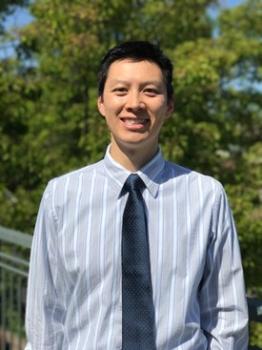 Dr. Robert Y Chiang DDS INC