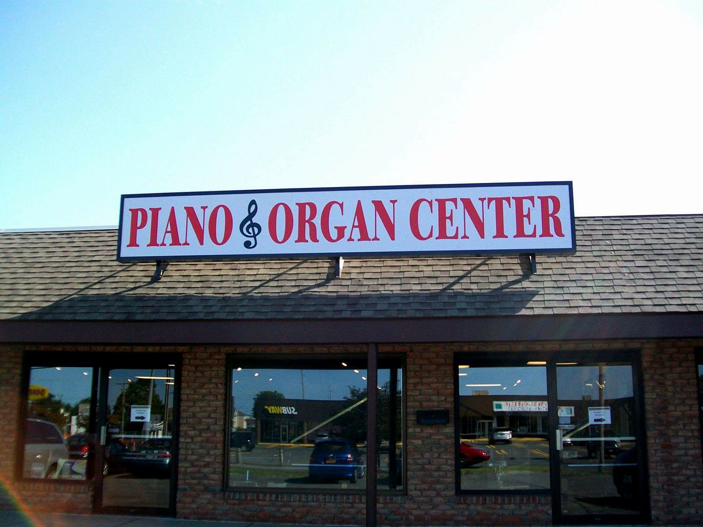 Piano & Organ Center