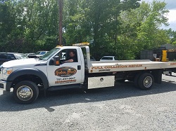 Salem Street Auto Body