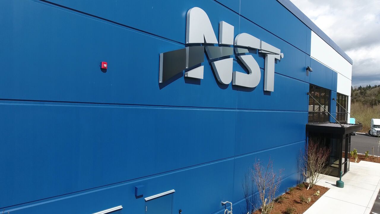 Shipping companies in Seattle