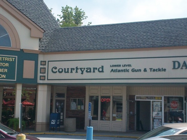 The Courtyard Cafe In Brecksville OH 7600 Chippewa Rd   2945179 1795 