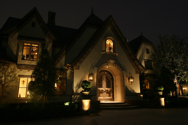 Majestic Outdoor Lighting