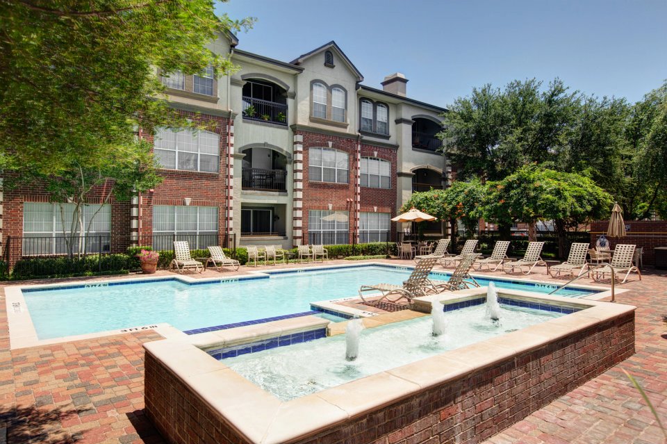 Olympus 7th Street Station