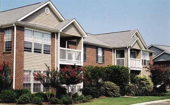 Lexingtons At Madison Apartments