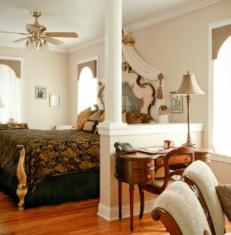 The Empress of Little Rock