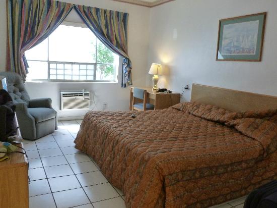 International Inn on the Bay