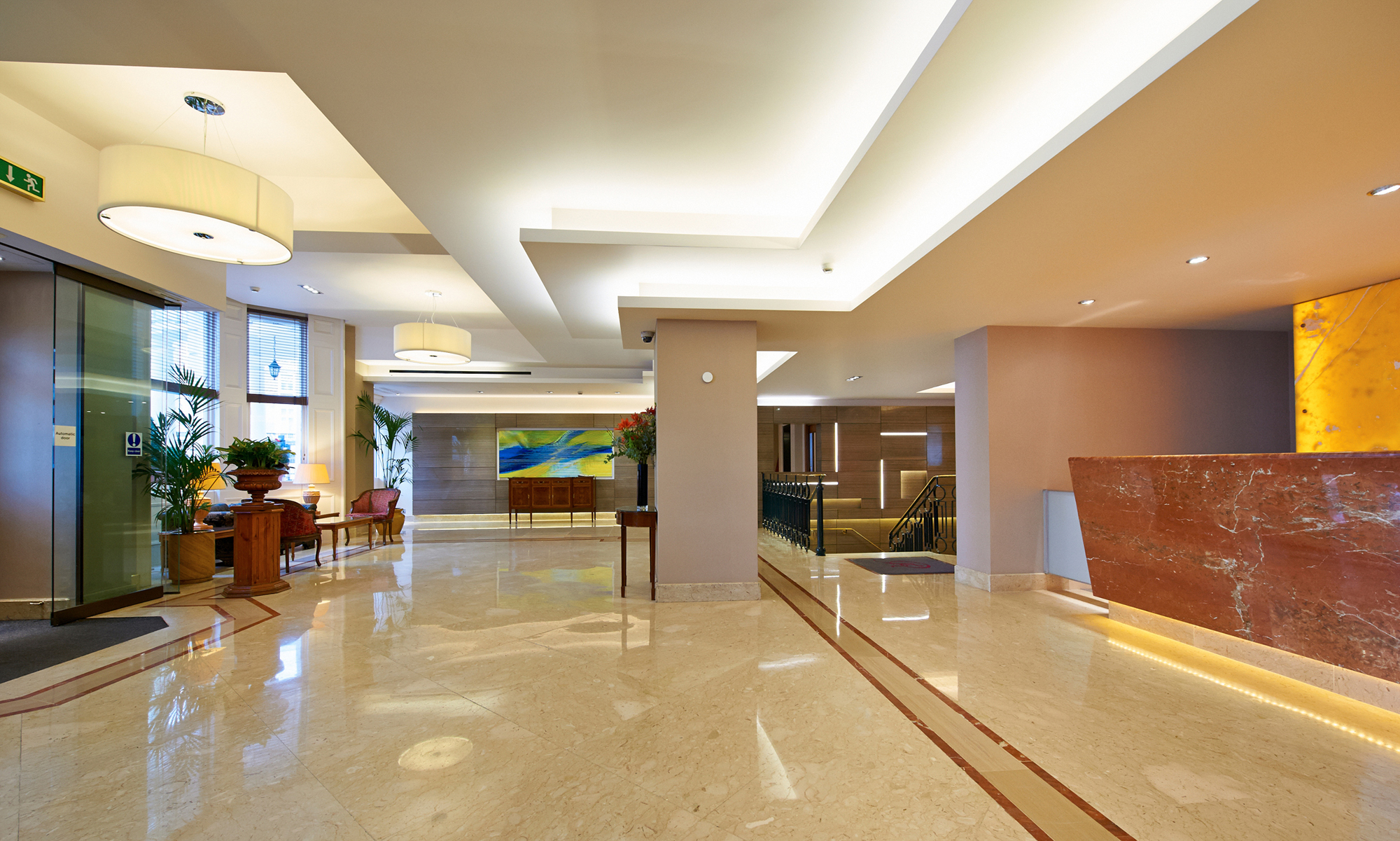 100 Queen's Gate Hotel London Kensington, Curio Collection by Hilton